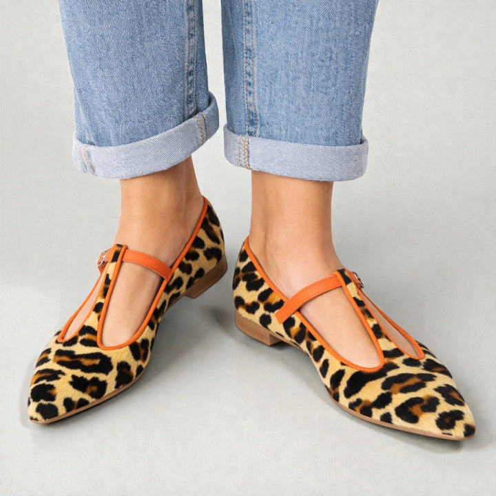 Lulu | LEOPARD T-STRAP FLATS
