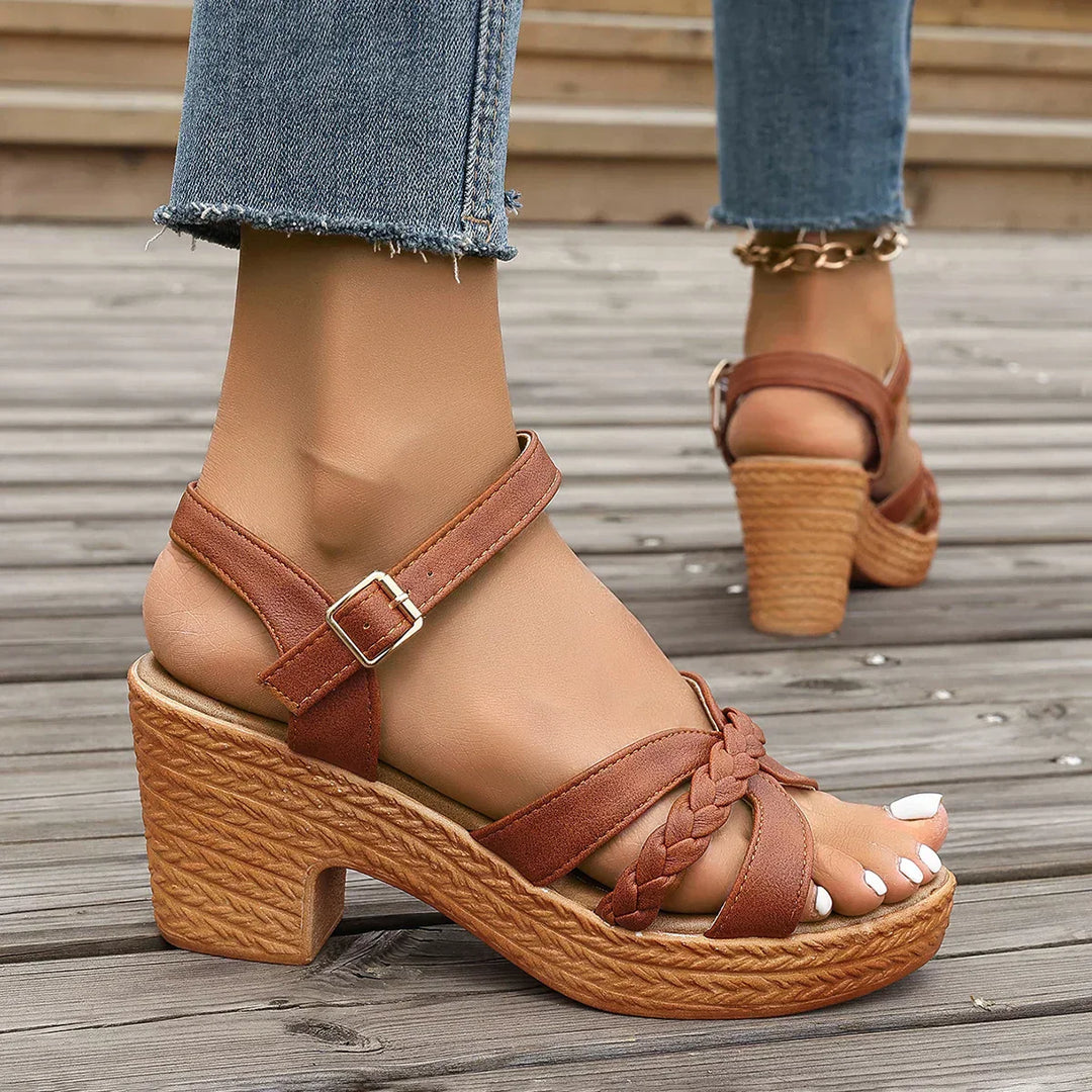 Gabrielle - Comfortable Sandals