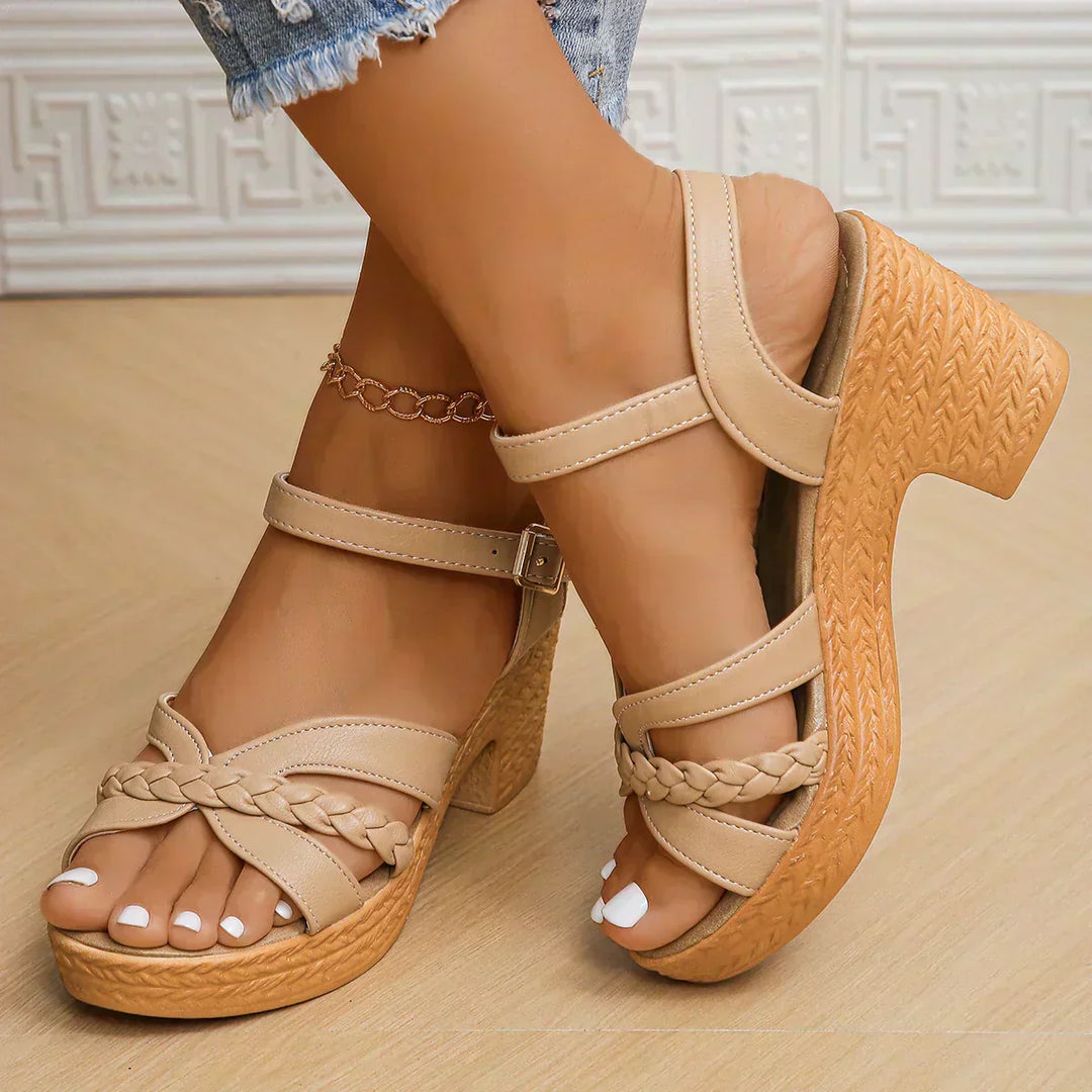 Gabrielle - Comfortable Sandals